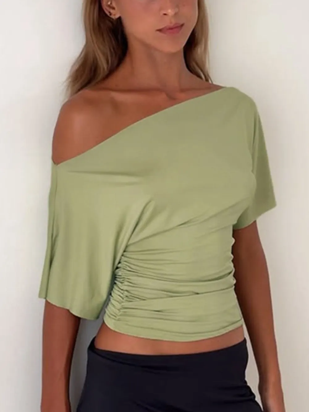 Effortless Refined Short-Sleeve T-Shirt
