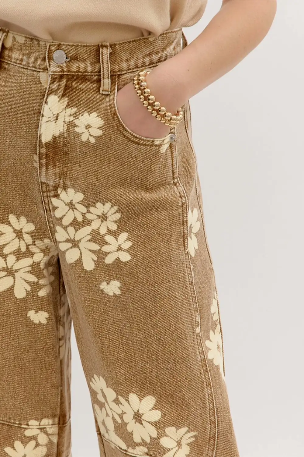 Women's Floral Print Metal Button Pleated Straight Leg Jeans