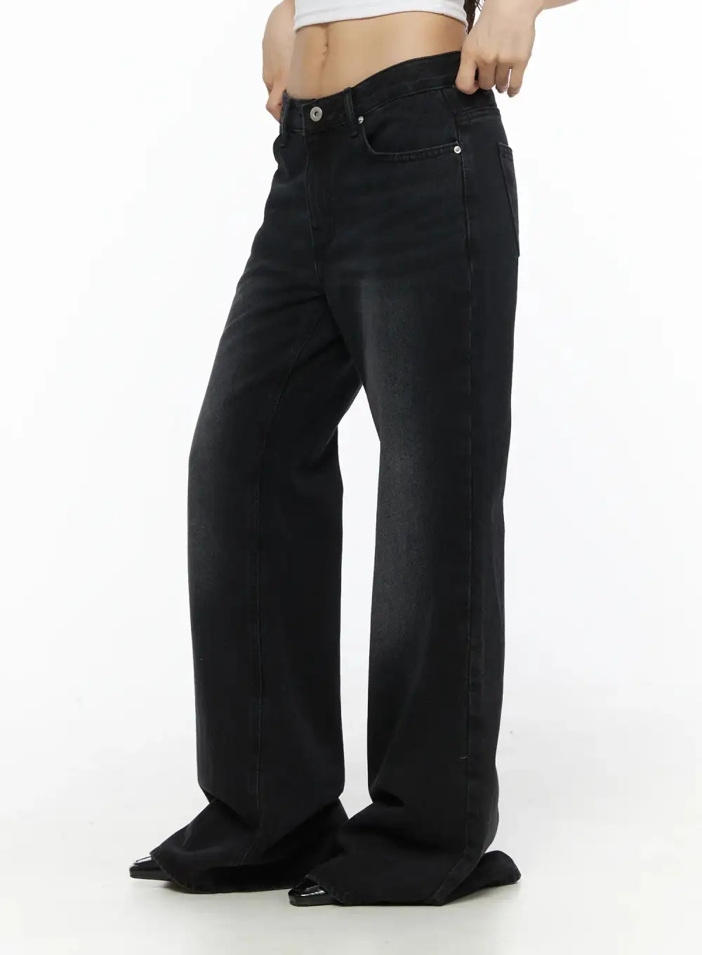 Wide-Fit Flare Jeans