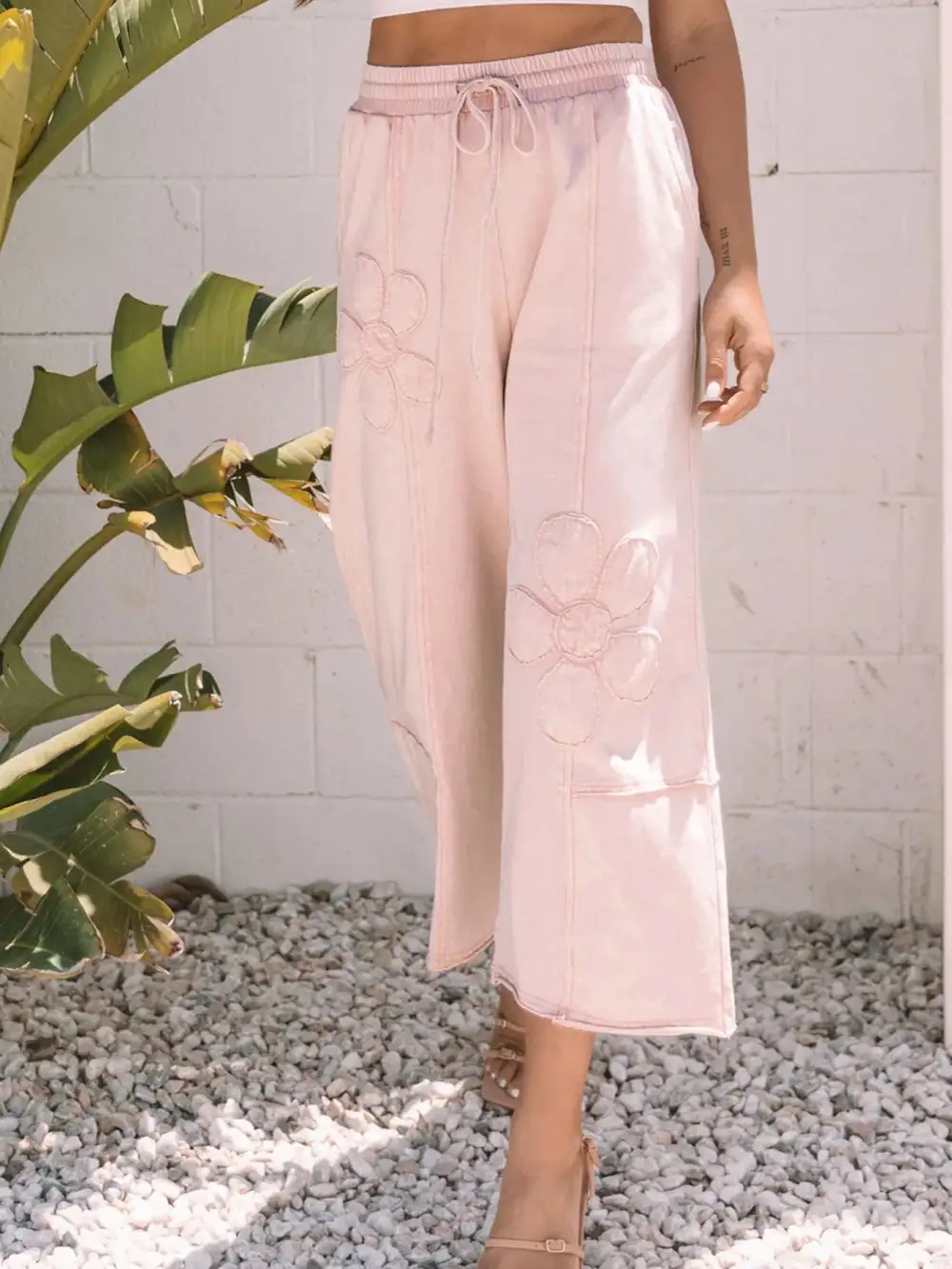 Wide Leg Cropped Drawstring Floral Pants