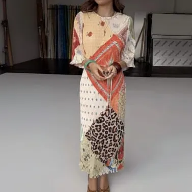 Flowing Classic Women's Maxi Dress