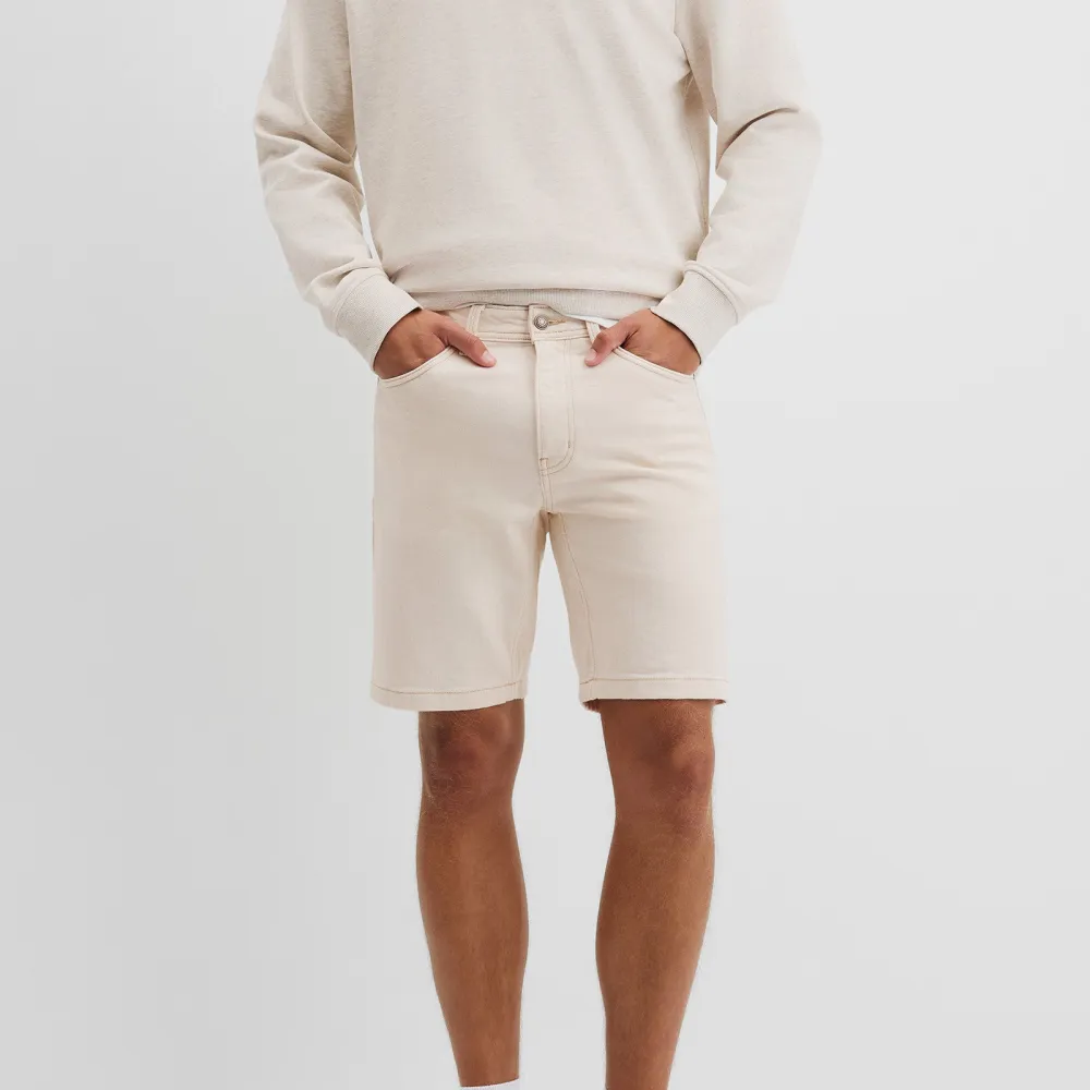 Men's Textured Denim Shorts