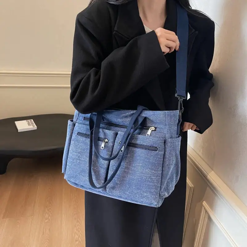 Versatile Utility: Large-Capacity Mesh & Canvas Travel Bag