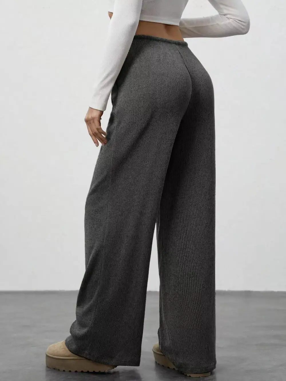 Relaxed Fit Drawstring Pocketed Everyday Pants