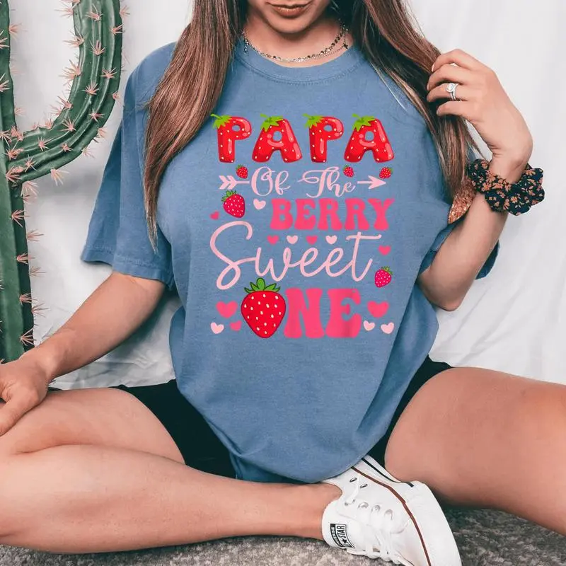 Papa Of The Berry Sweet One Strawberry 1St Birthday Girl Women's Oversized Comfort T-Shirt