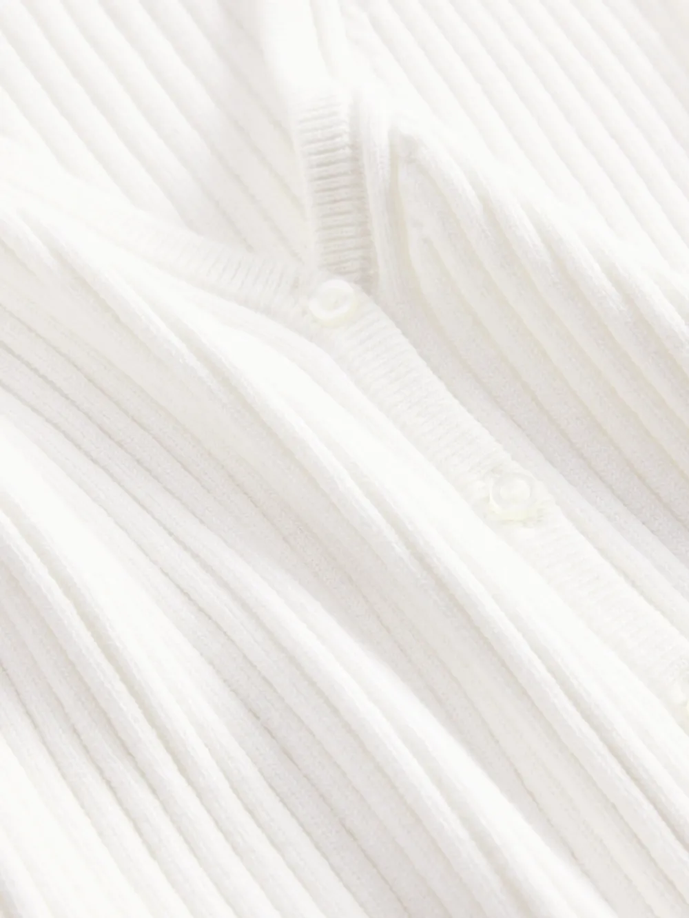 Fitted Ribbed Cardigan