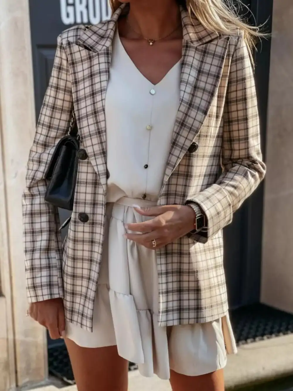 Refined Double-Breasted Houndstooth Blazer