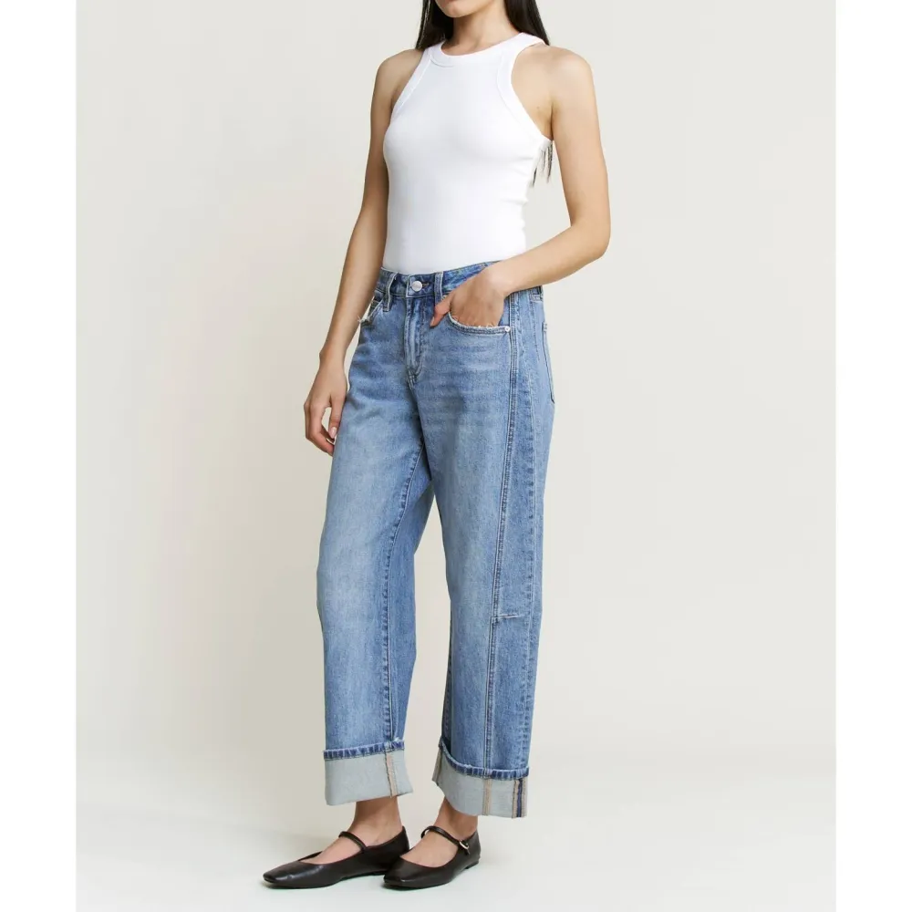Women's Cuffed High-Rise Barrel Jeans