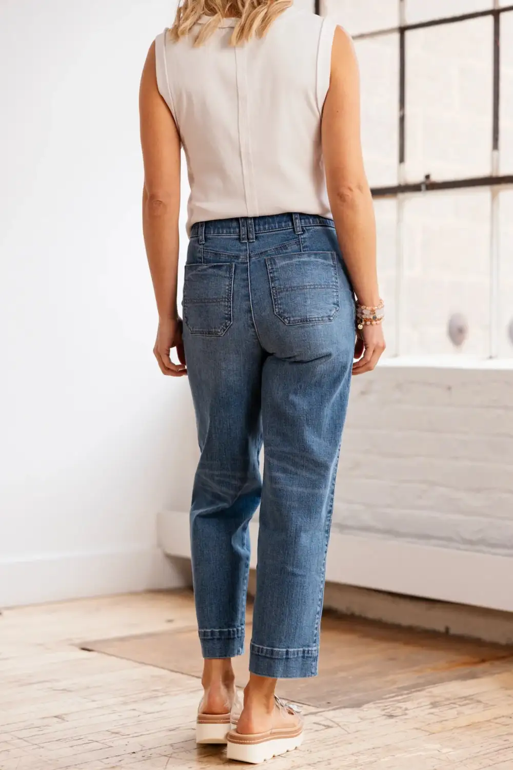 Women's Exposed Stitching Straight Jeans