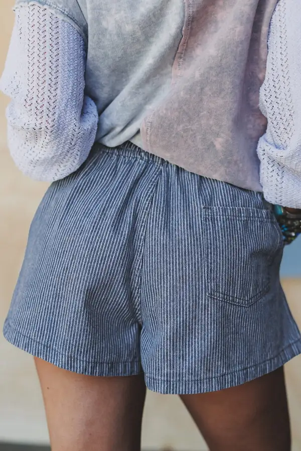 Everyday Drawstring Elastic Waist Casual Denim Shorts