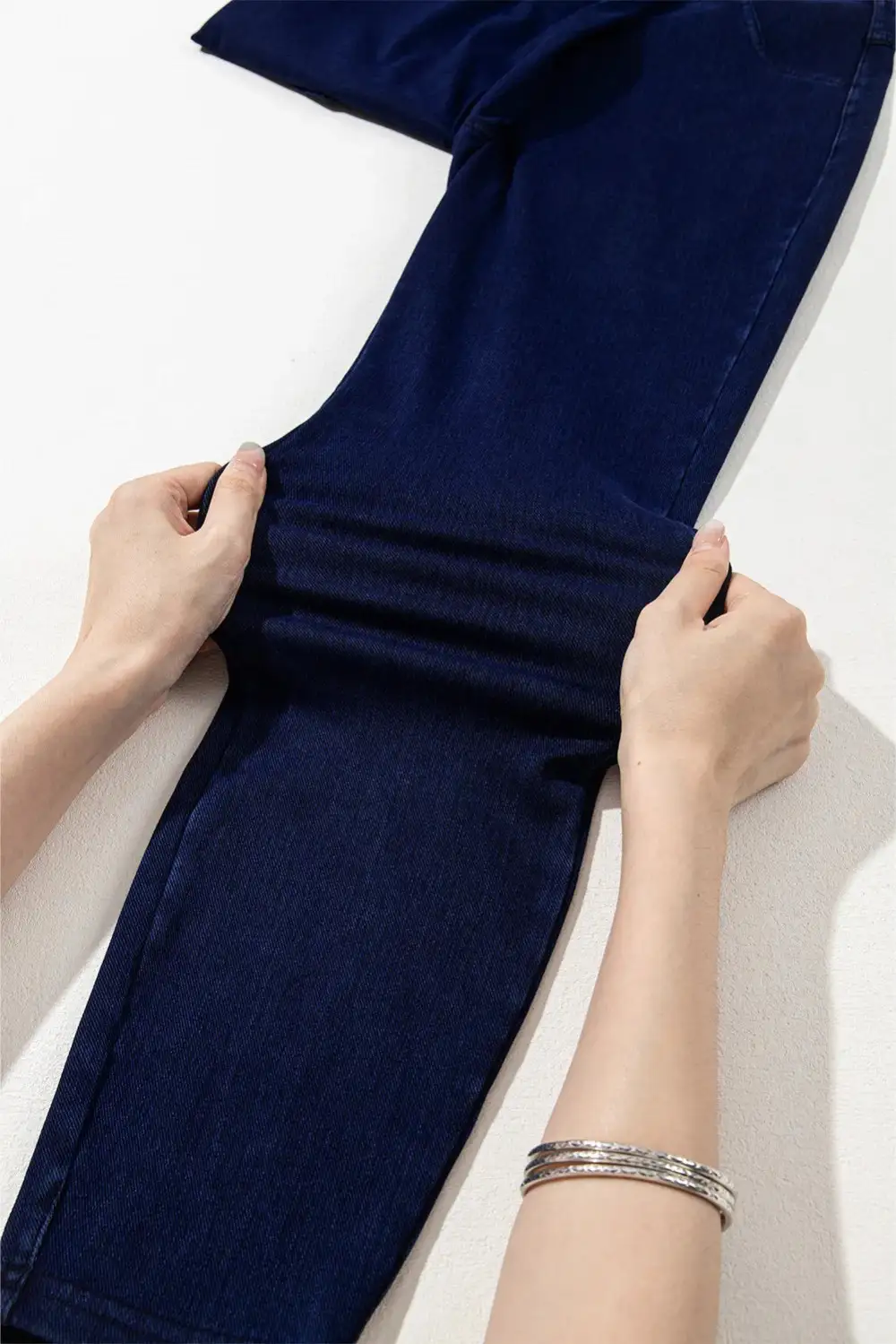 Versatile Skinny Pocketed Denim Jeans