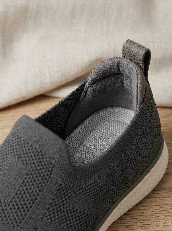 Practical Knit Graphic Winter Look Men's Stretch Canvas Shoes
