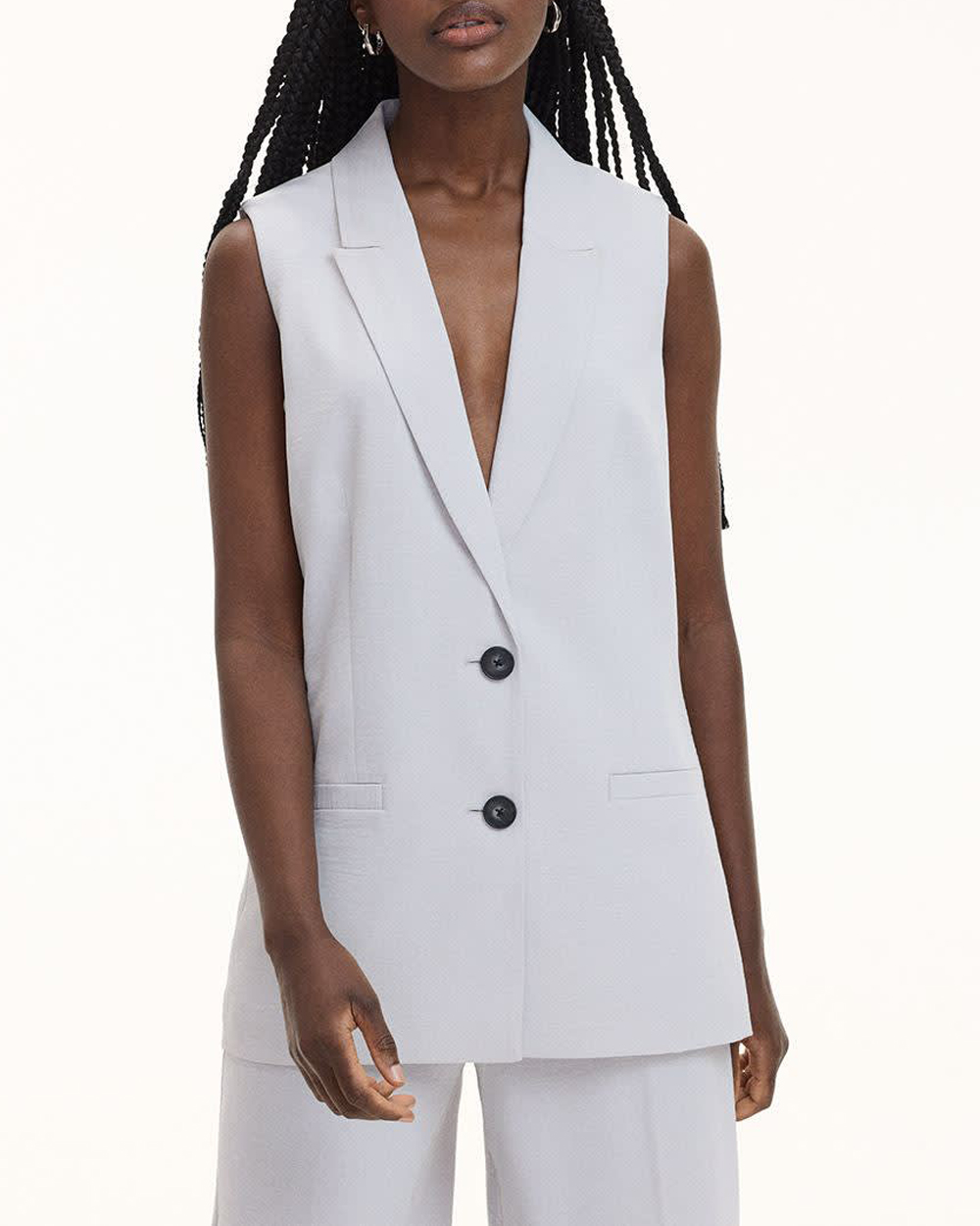 Long Sleeveless Vest