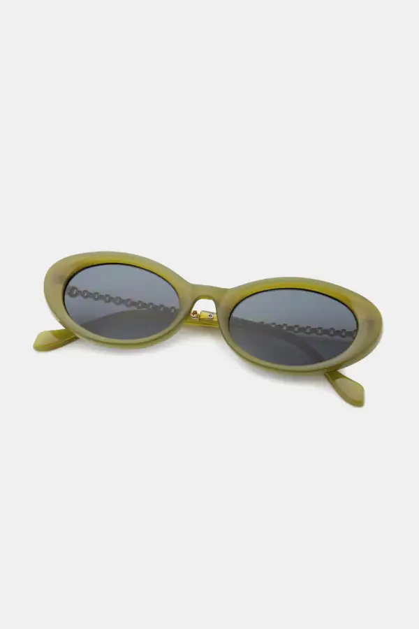 Casual Cat Eye Frame Sunglasses