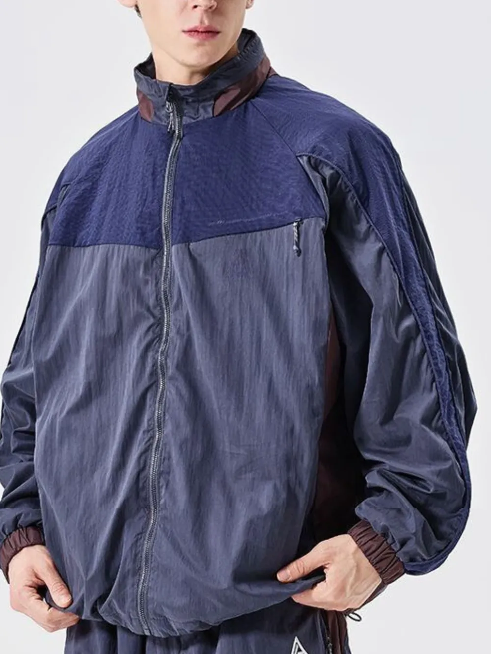 Water Repellent Water Resistant Breathable Outdoor Windbreaker Jacket