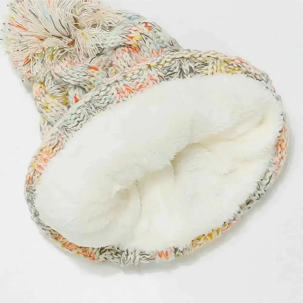 Contrast Cable Knit Hat