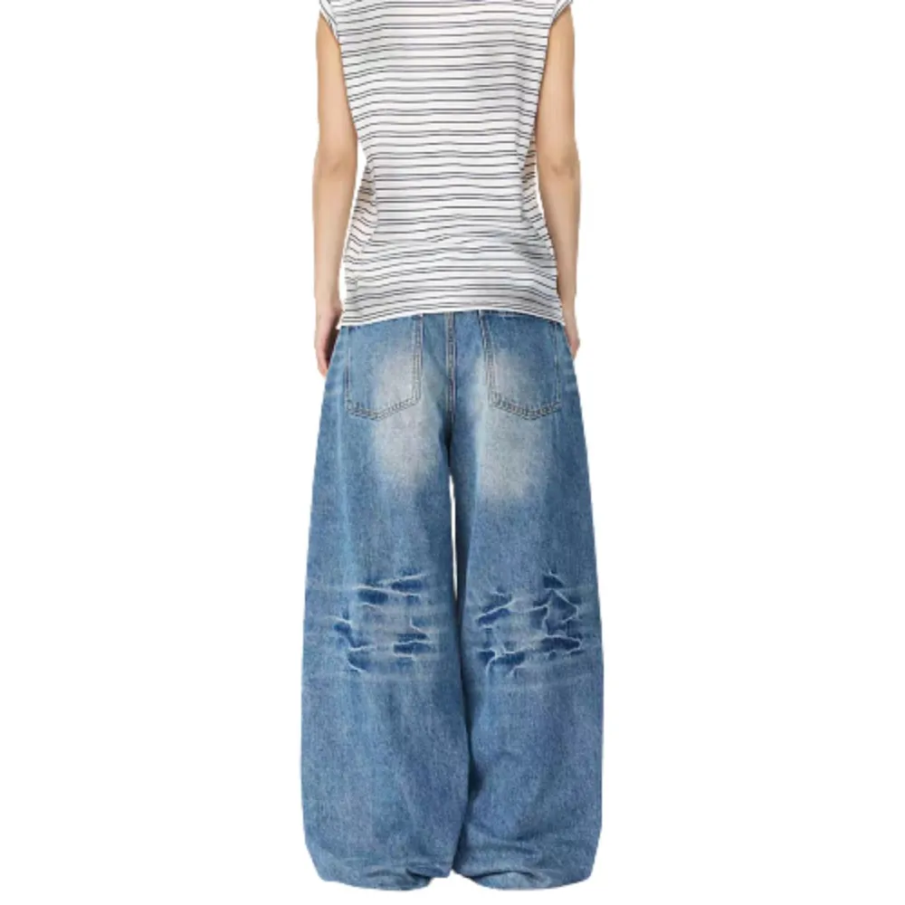 Streamlined Wide Leg Denim Jeans