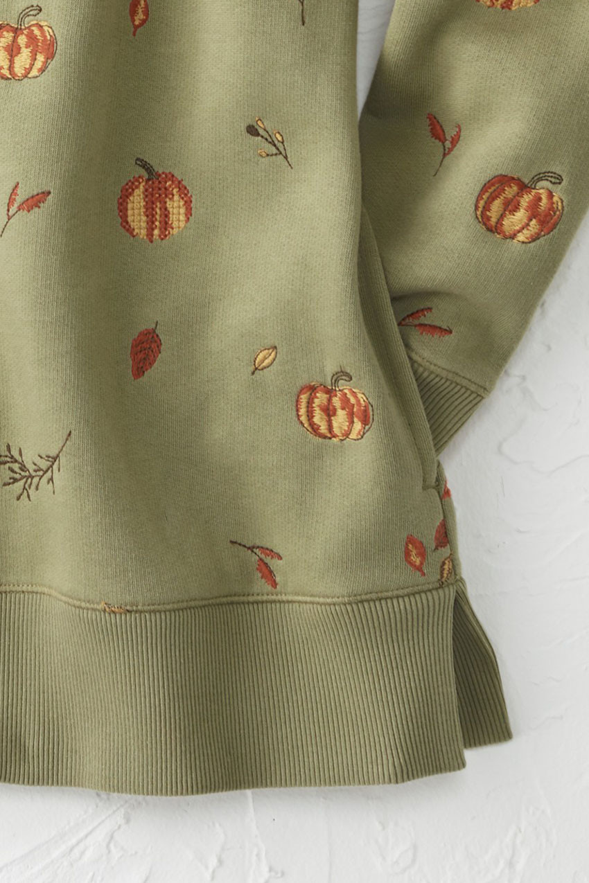 Patch O’ Pumpkins Sweatshirt
