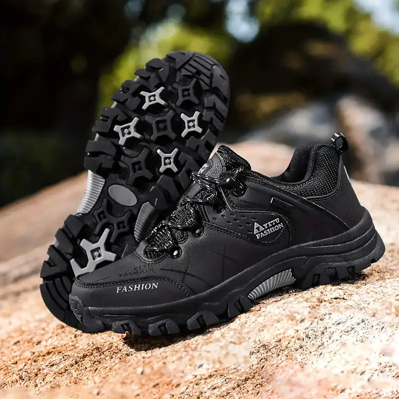 Men's Cushioned Trail Shoes