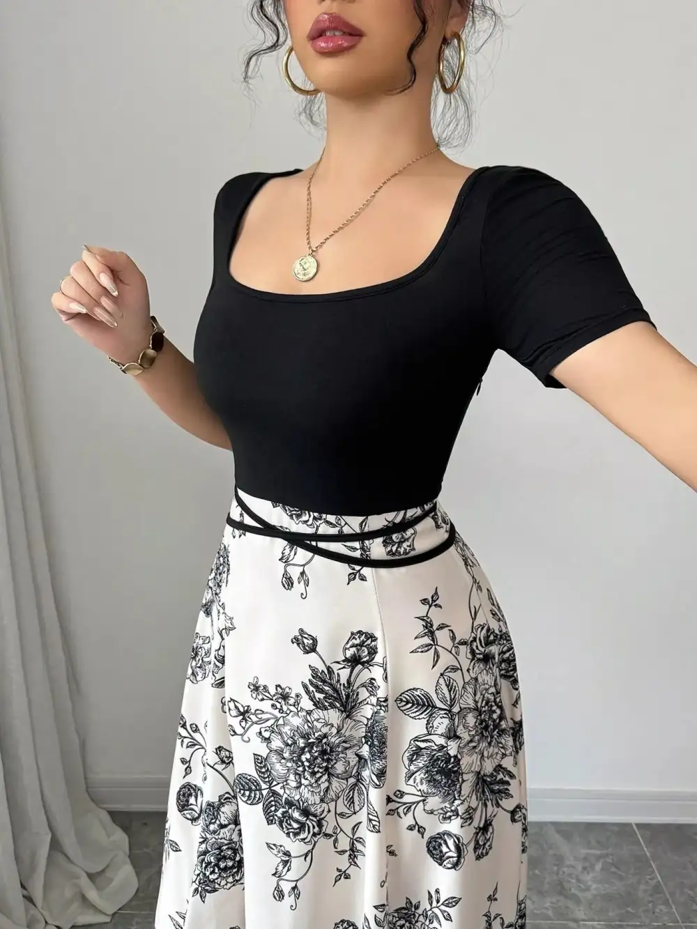 Floral Print Square Neck Maxi Dress