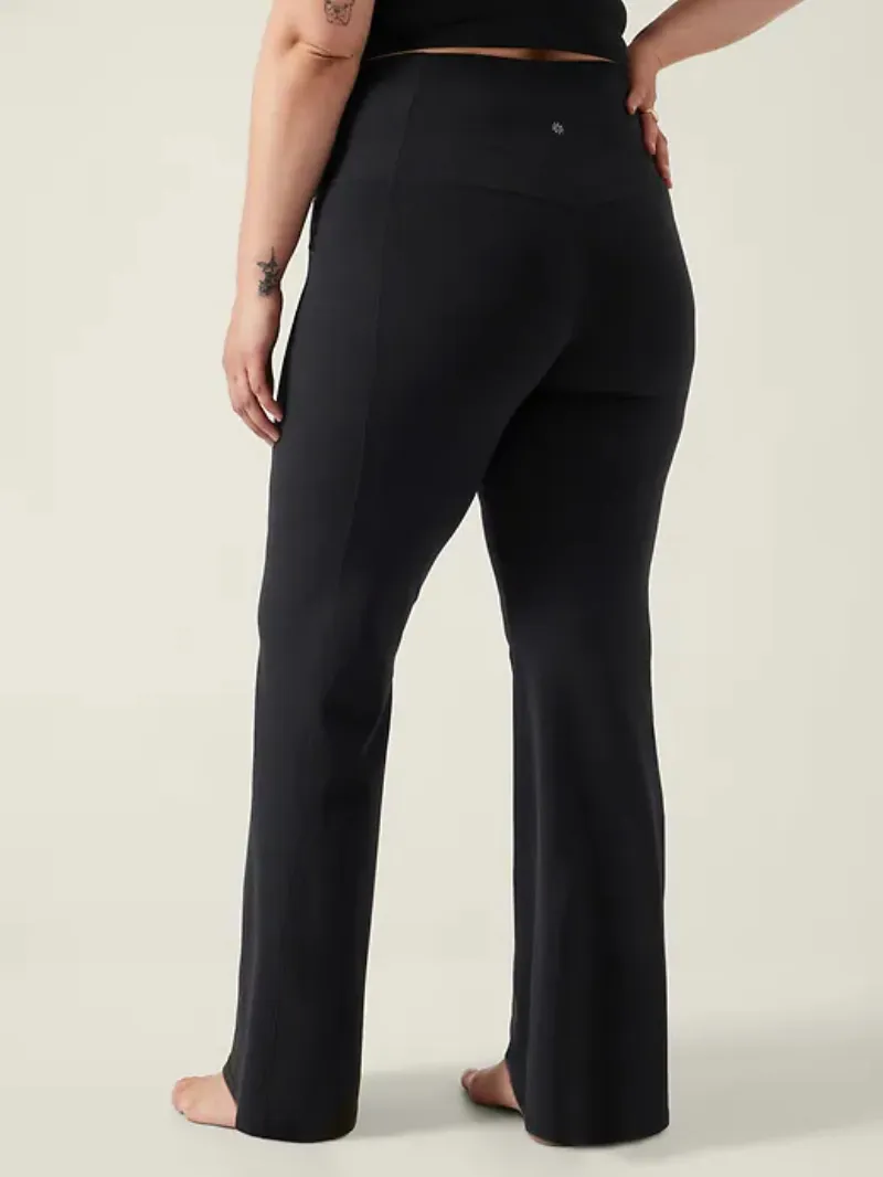Flared Pants For Sleek Casual Style
