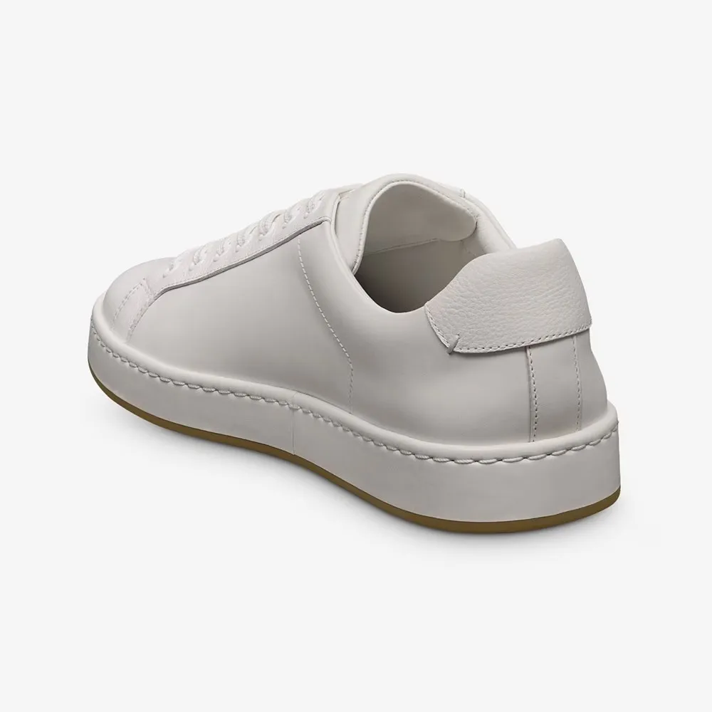 Modern Look Lace-up Sneaker