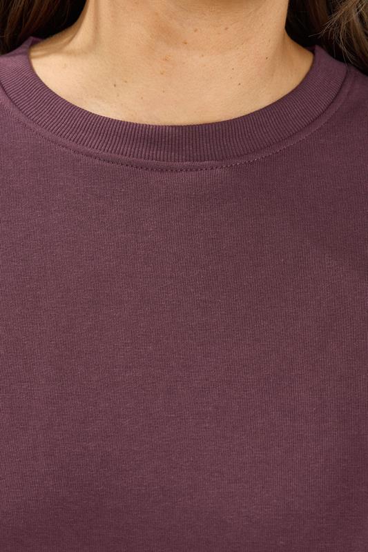 Burgundy Red Crew Neck Sweatshirt detail 3