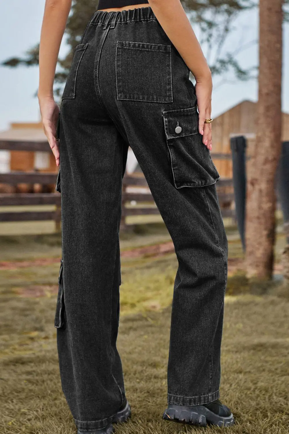 Easy Loose Fit Pocketed Denim Jeans