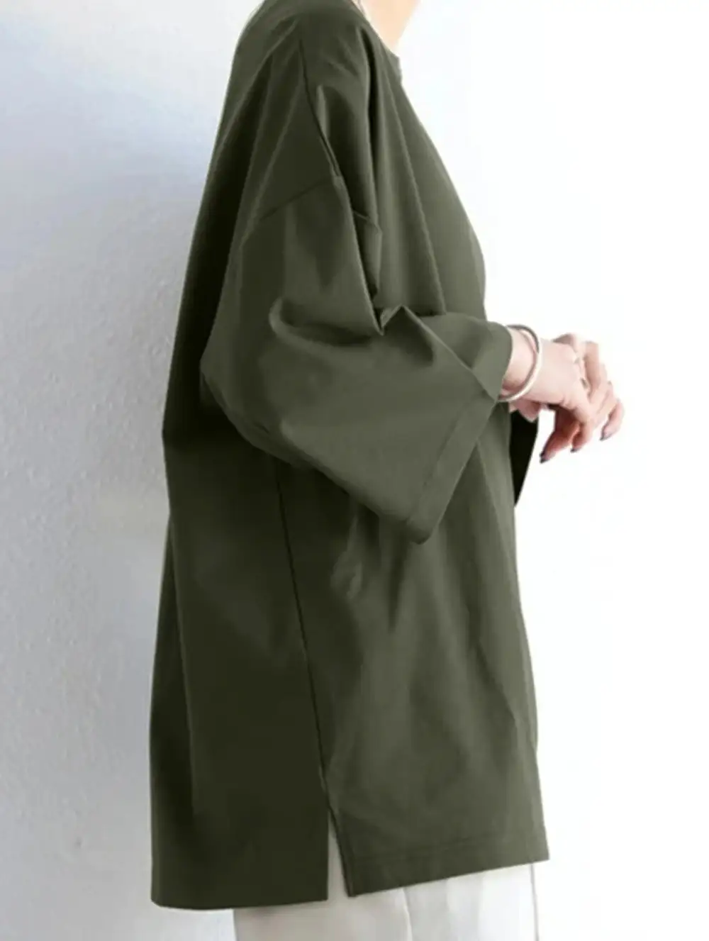 Round Neck Split Hem Long Sleeve Loose Top