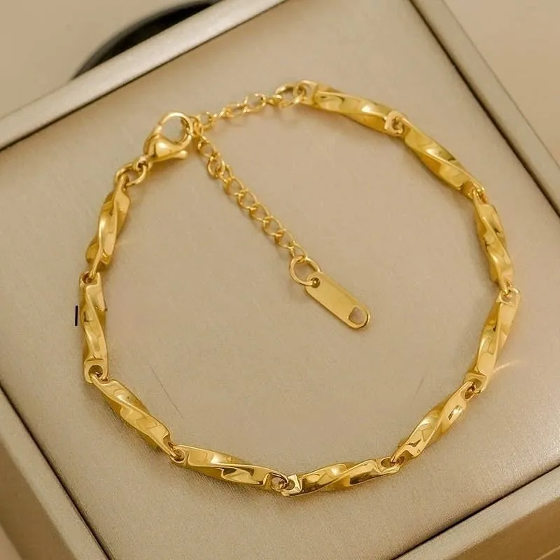 Everyday Bracelet Set Infinite