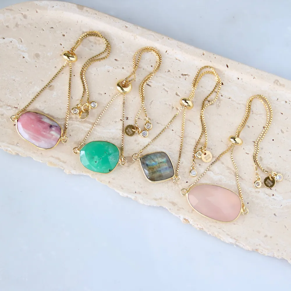 Refined Everyday Accessory 9