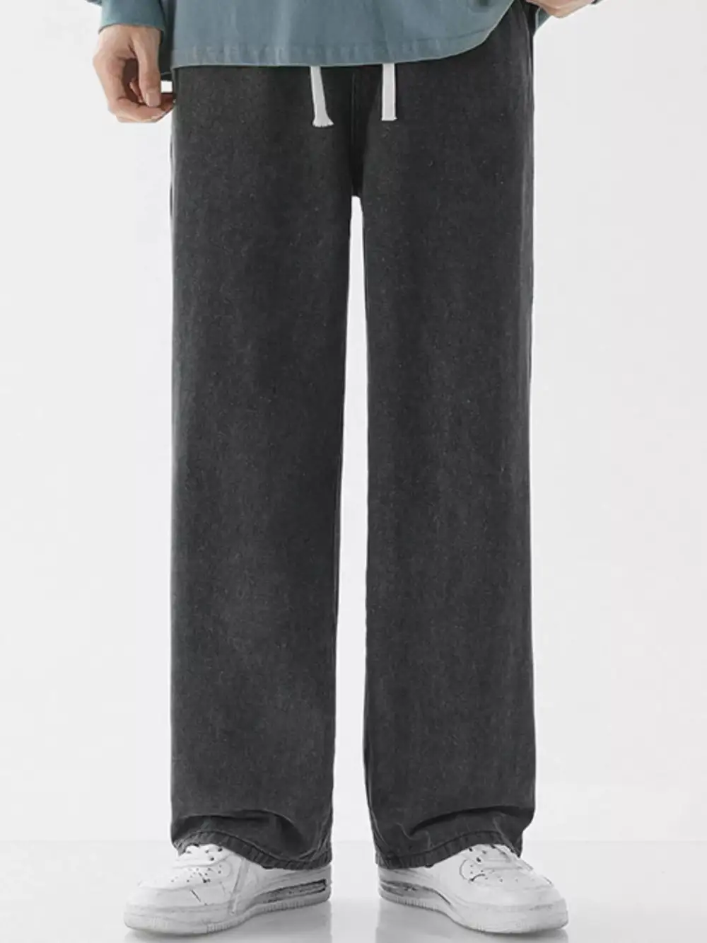Wide Leg Relaxed Jeans