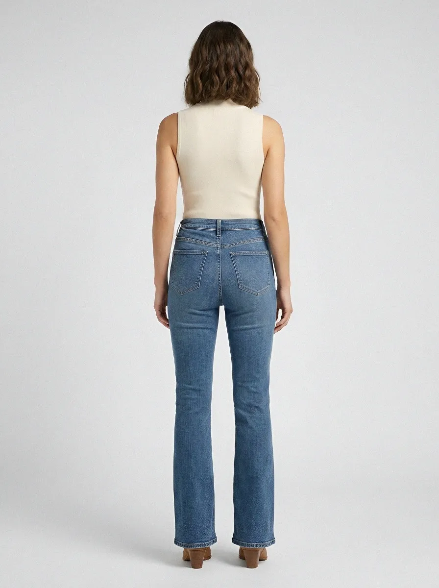 Classic Stretch Women's High-Waist Stretch Flare Jeans