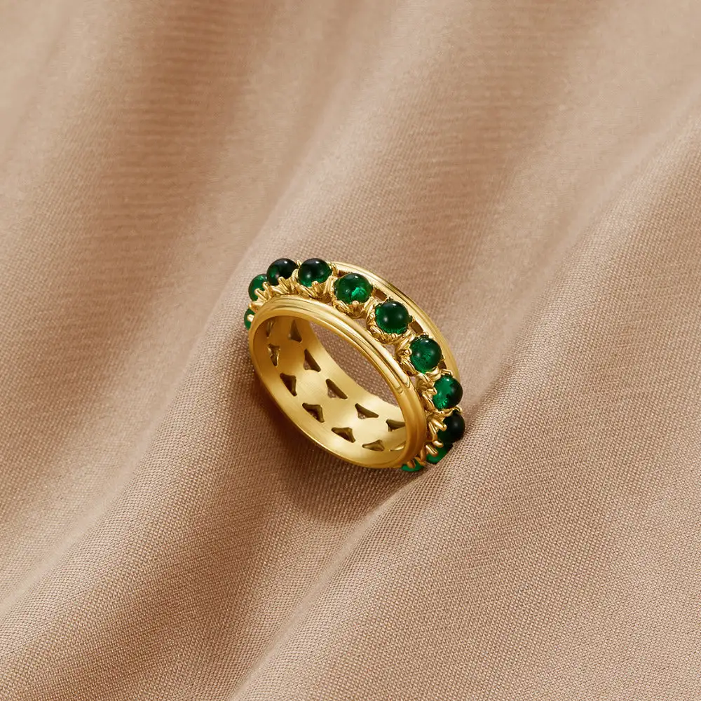 Classic Piece Ring