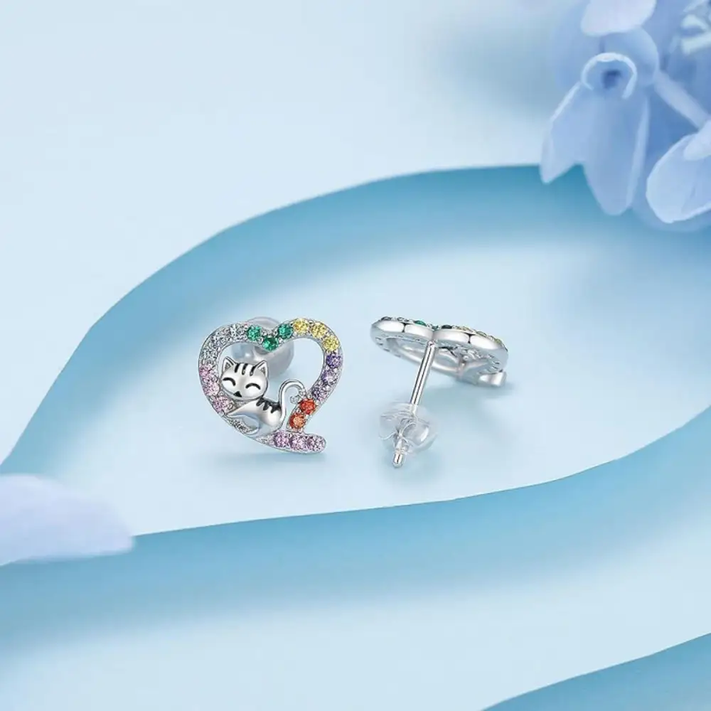 Women's Zircon Heart Stud Earrings