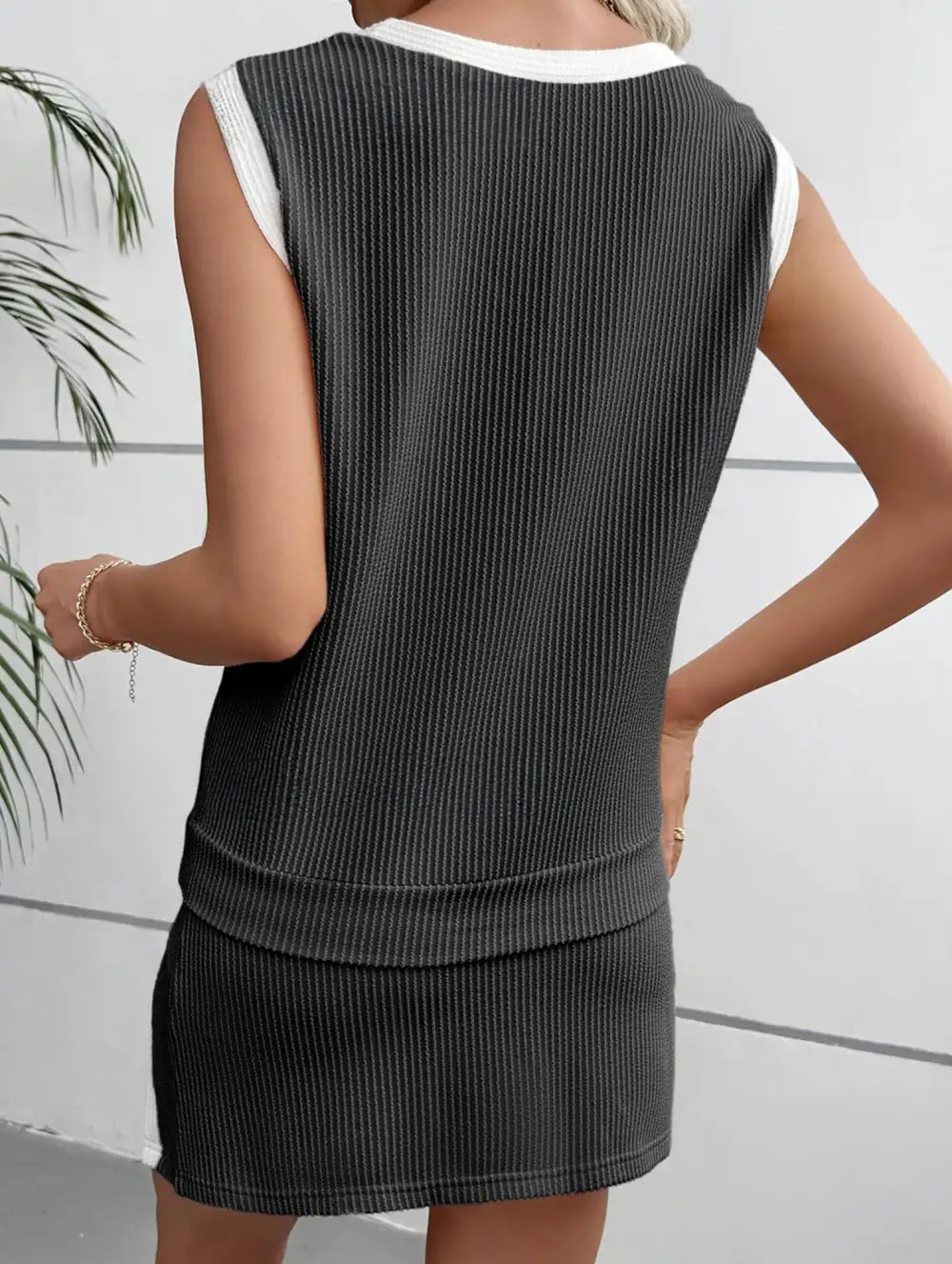 Block Slit Sport Tank Top Set