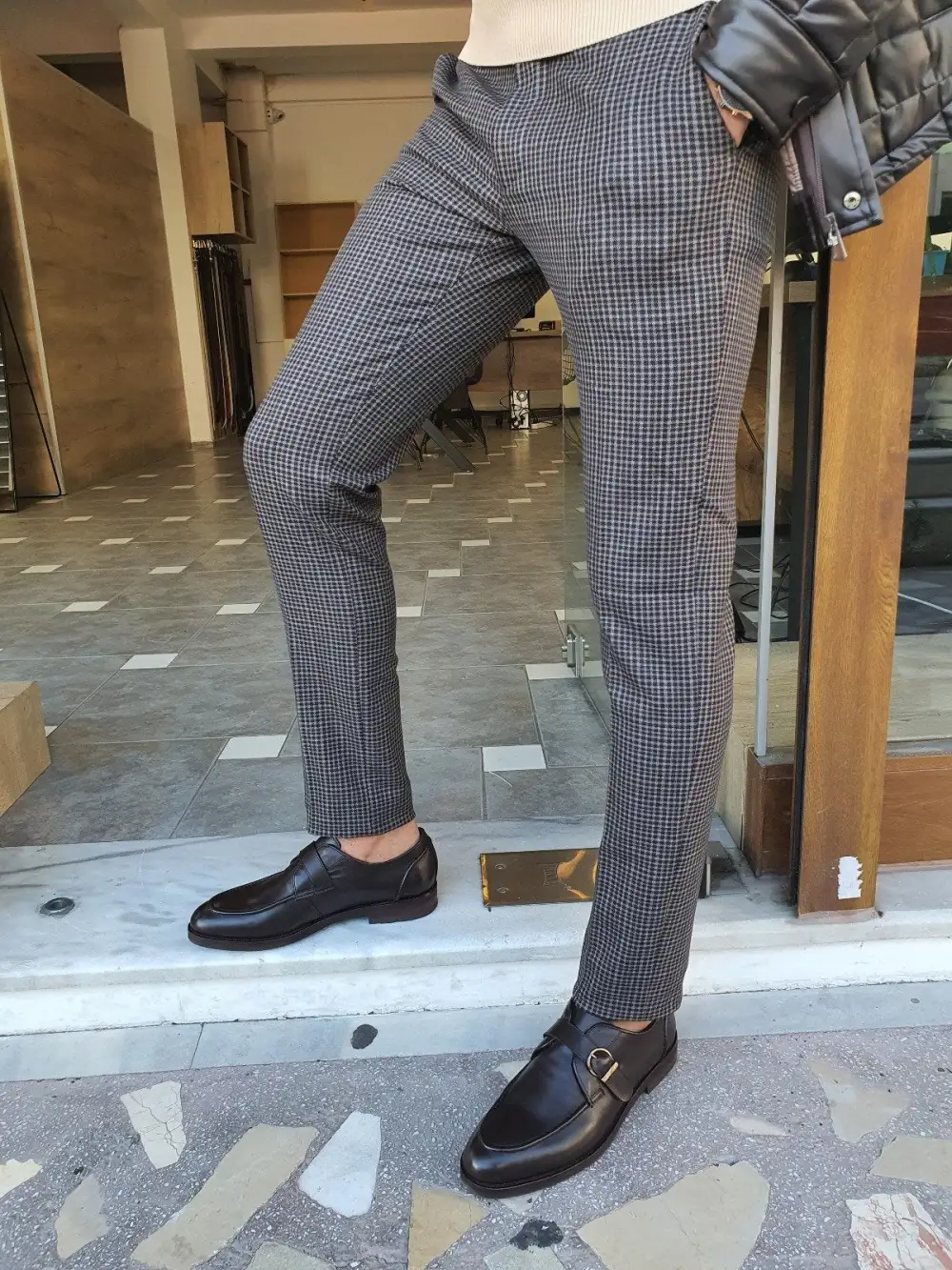 Streamlined Slim Fit Plaid Tailored Trousers
