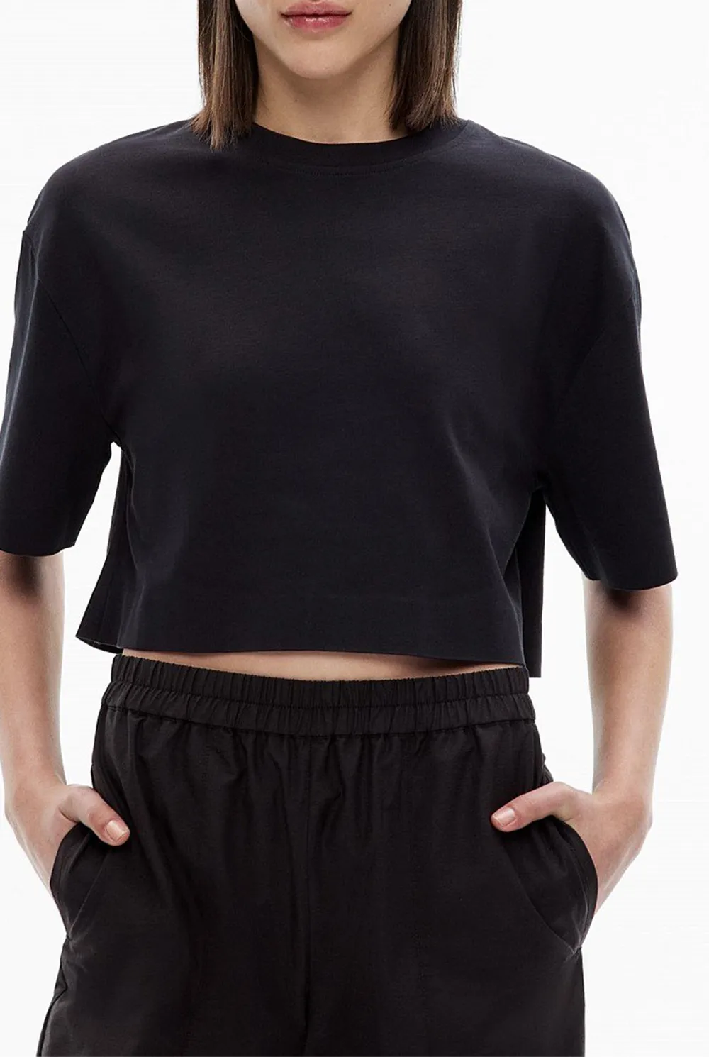 Black Short-Sleeved Casual T-Shirt