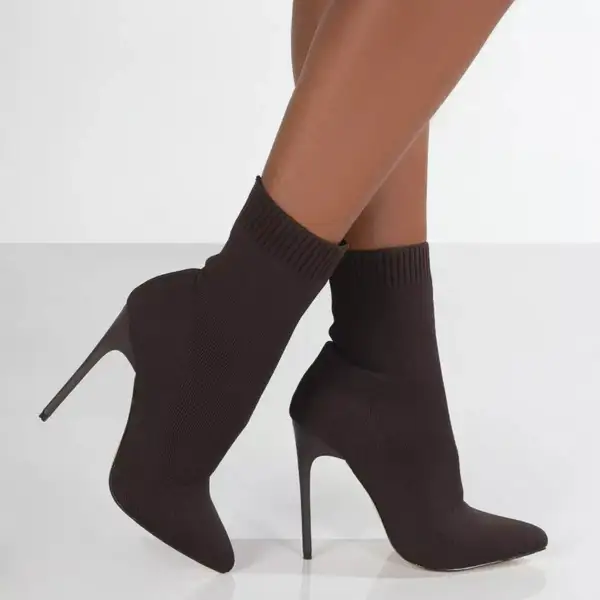 Relaxed Point Toe Stiletto Boots