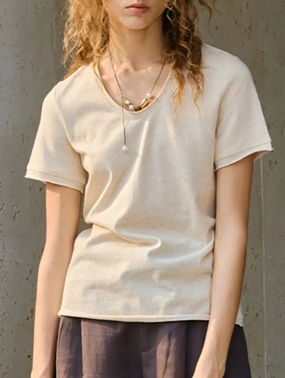 Linen Blend V Neck Knit Tee