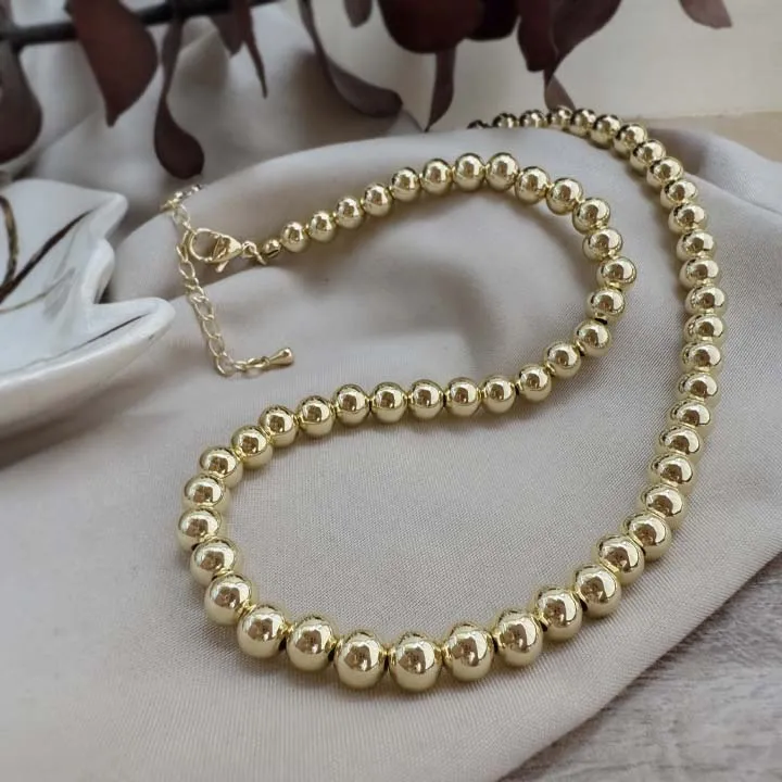 Elegant Dew Necklace