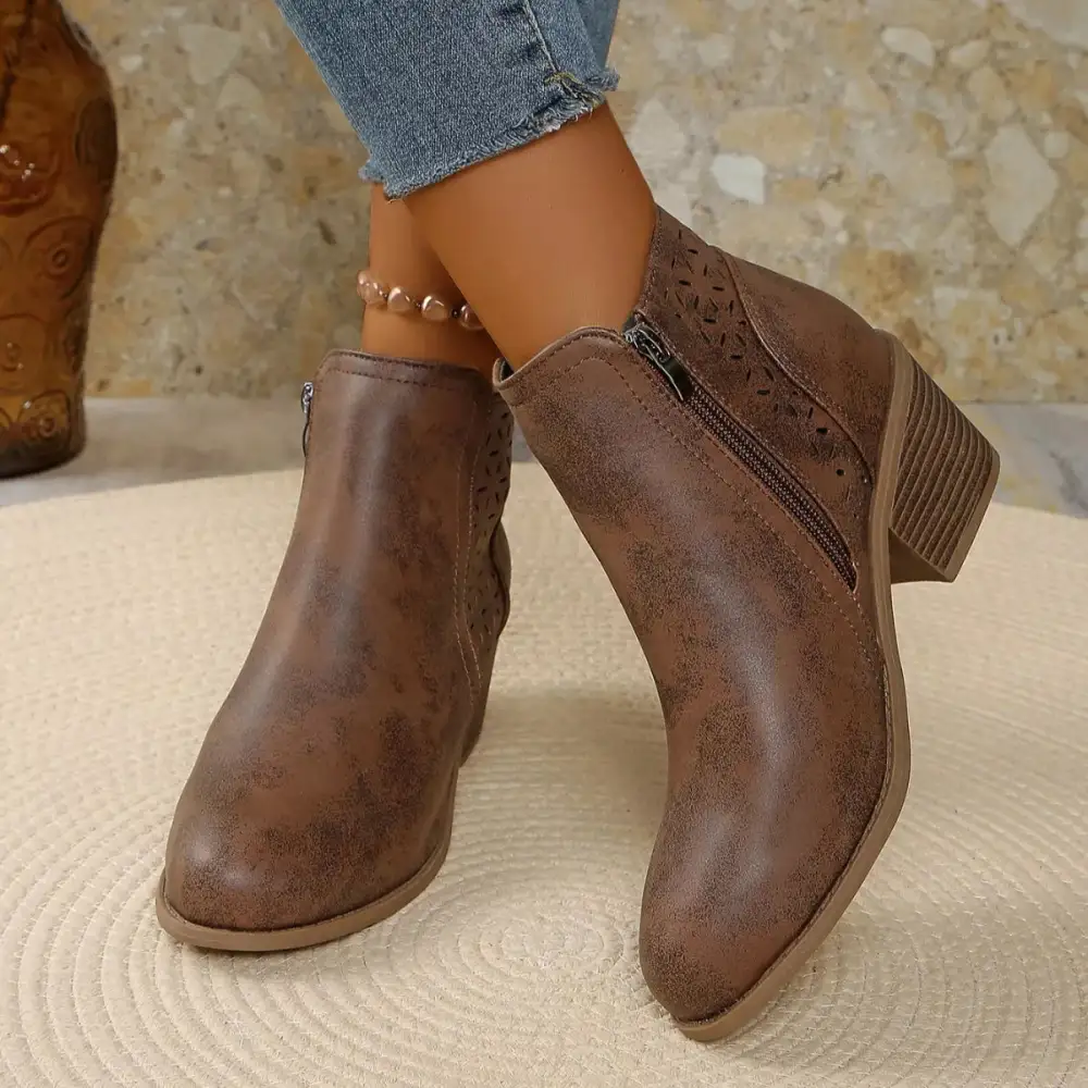 Structured Pointed Toe Block Heel Boots