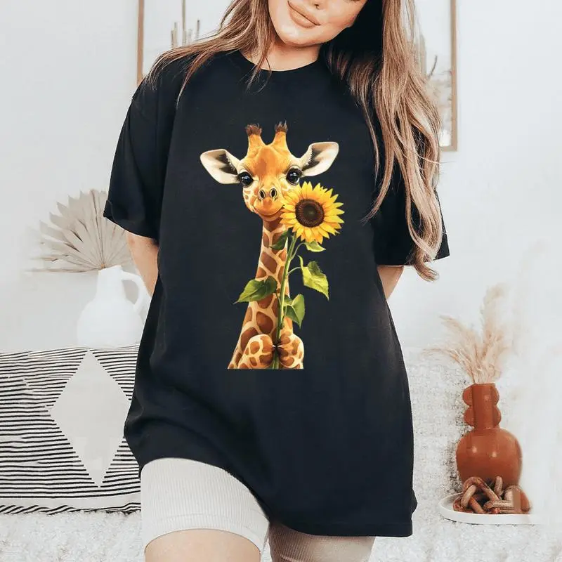 Giraffe Sunflower Women's Oversized Comfort T-Shirt