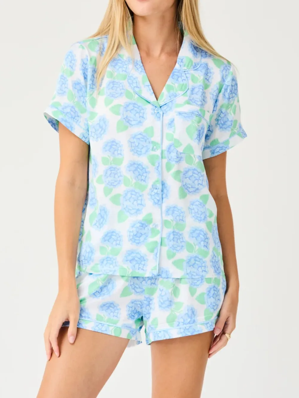 Many Flowers Comfortable Everyday Pajama Set