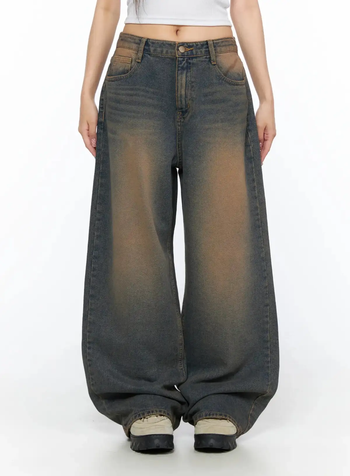 Wide-Fit Streetwear Baggy Jeans
