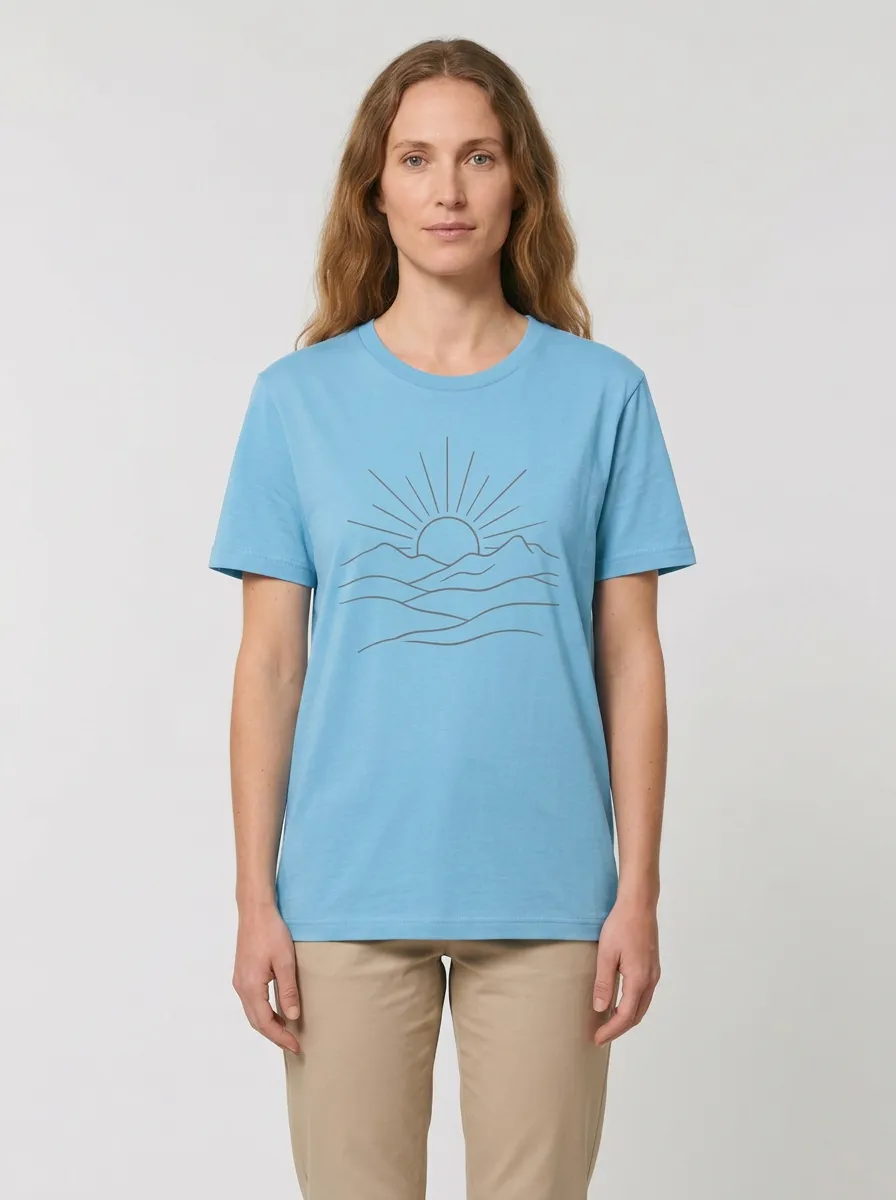 Women's Veterans Day Mountain Sunrise Line-Art Graphic Crewneck T-Shirt