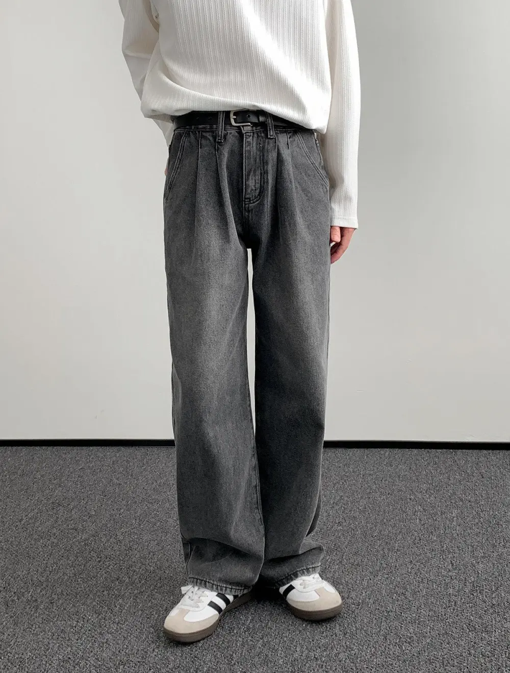 Multi Pleat Wide Leg Jeans