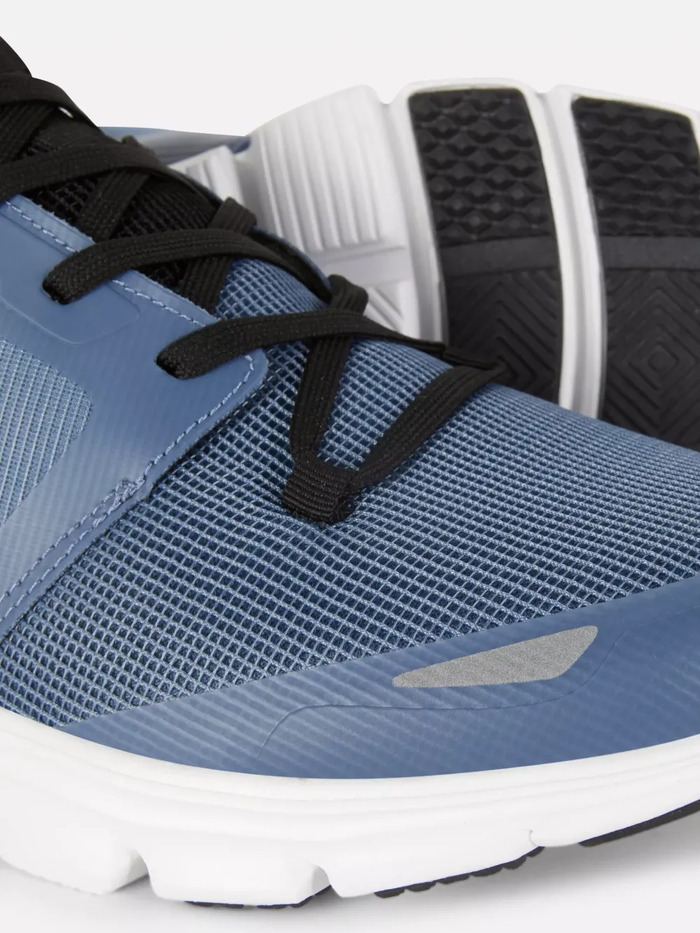 Breathable Knitted Thick-Soled Non-Slip Sneakers