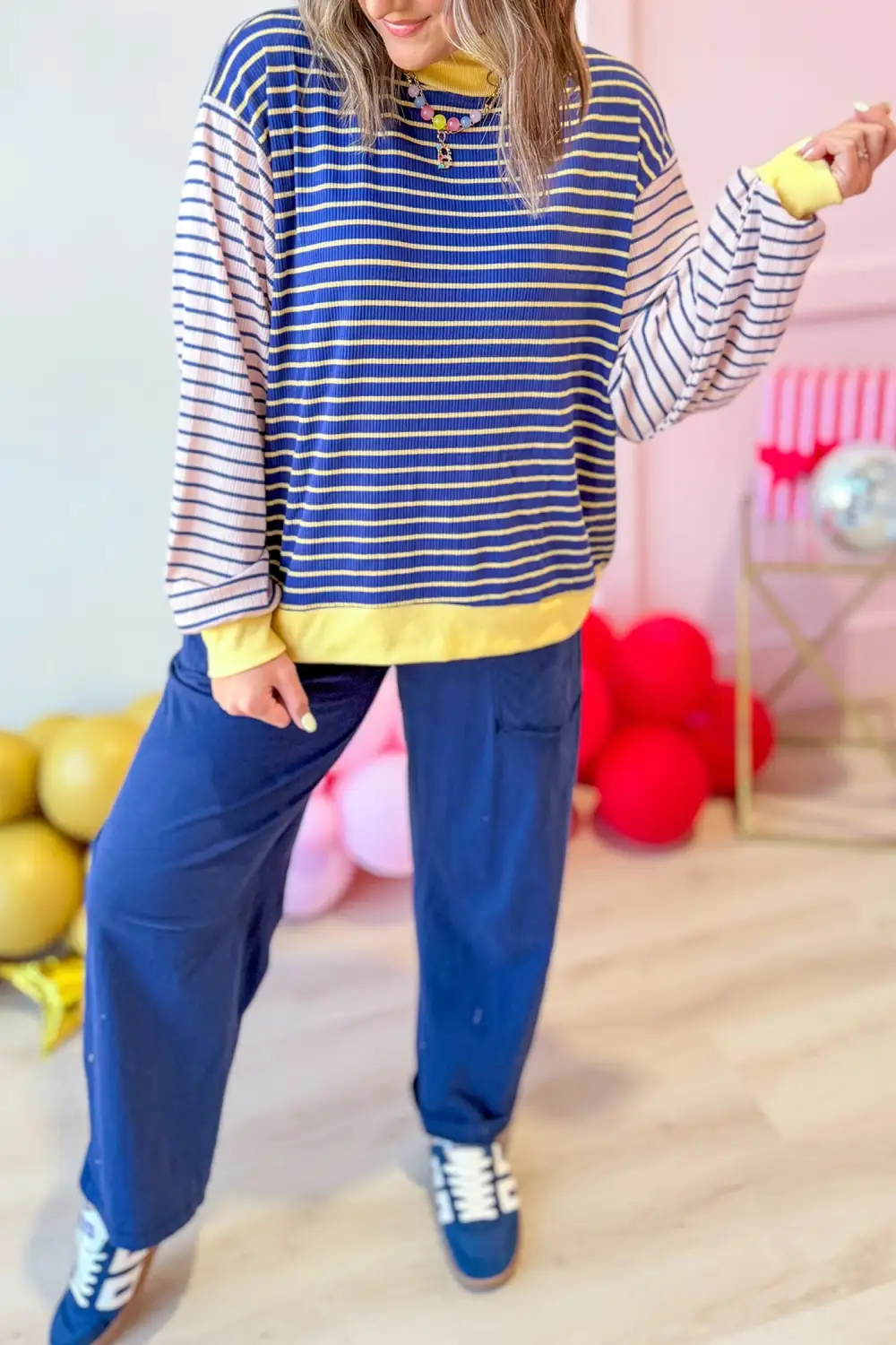 Women's Striped Crew Neck Long Sleeve Pullover Top