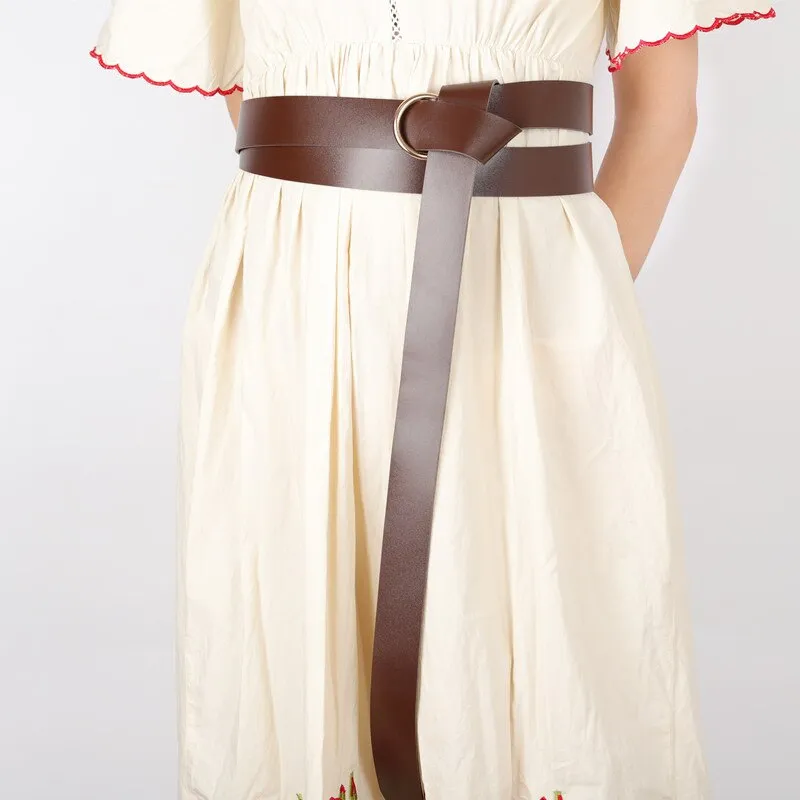 Bold Ring Detail Buckle Belt